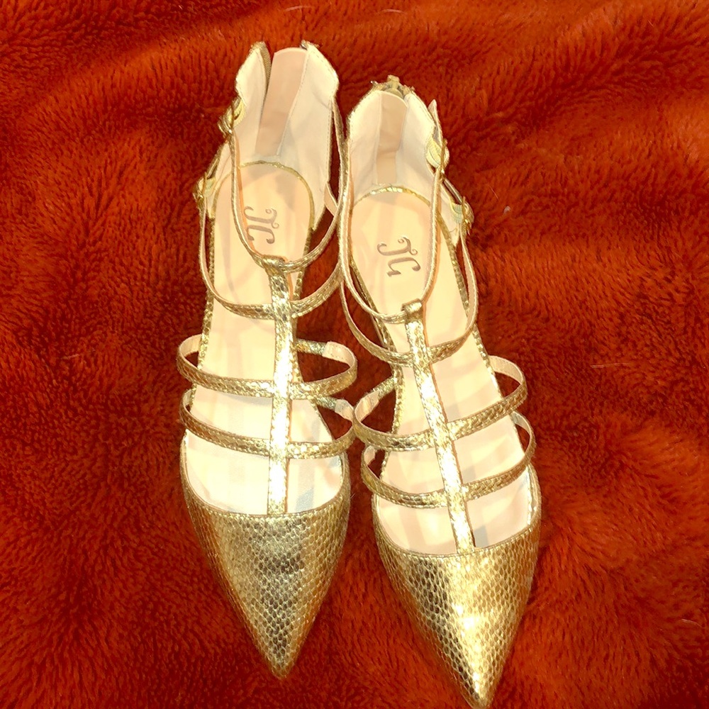 NWOT Gold Strapped Sandals!